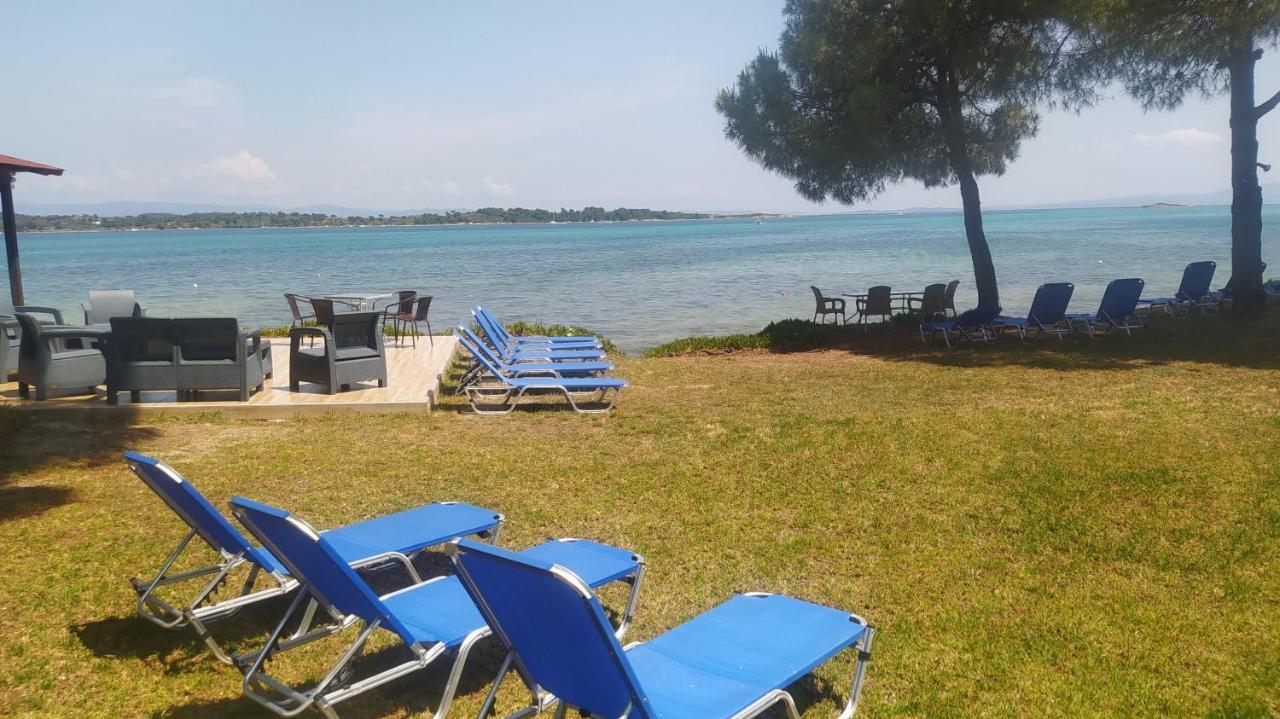 Studios Efi Beach Vourvourou Extérieur photo