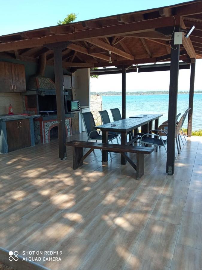 Studios Efi Beach Vourvourou Extérieur photo