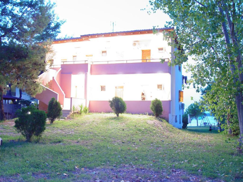 Studios Efi Beach Vourvourou Extérieur photo