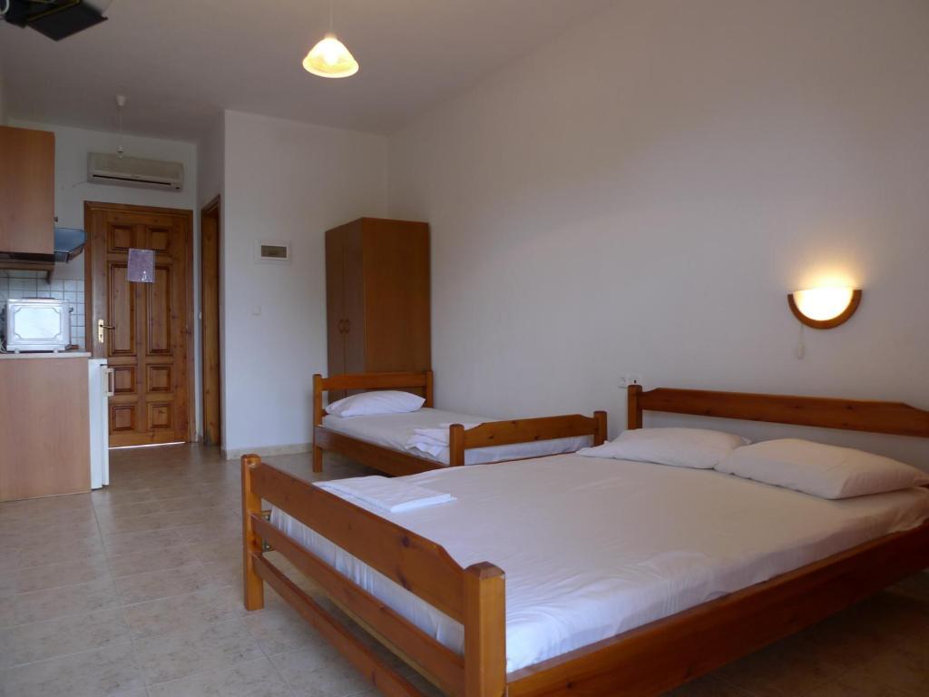 Studios Efi Beach Vourvourou Extérieur photo